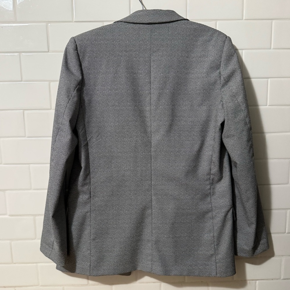 H&M Elegant Black & White Suit Jacket - Picture 2 of 4